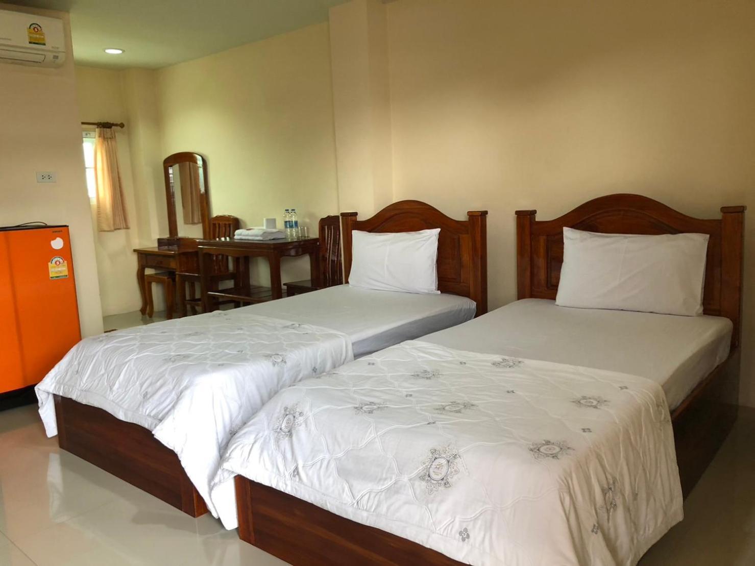 Ratchaphruek Resort Lopburi Ngoại thất bức ảnh