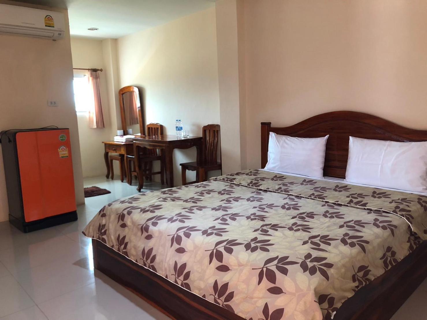 Ratchaphruek Resort Lopburi Ngoại thất bức ảnh